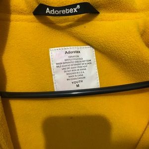 Swim jacket, medium, youth adoretex, black and yellow, used 1 yr